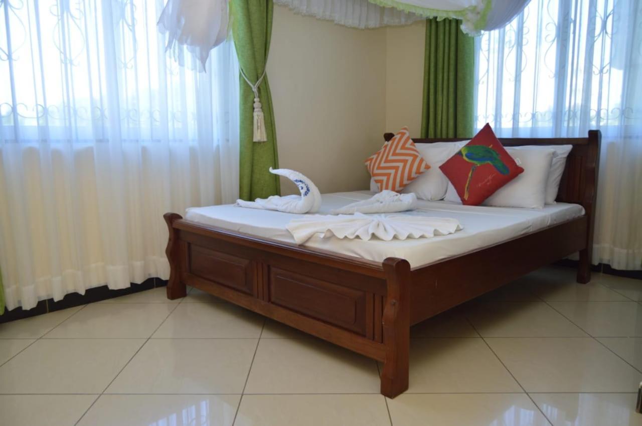 Prime Comfort Hotels & Apartments Мтвапа Екстериор снимка