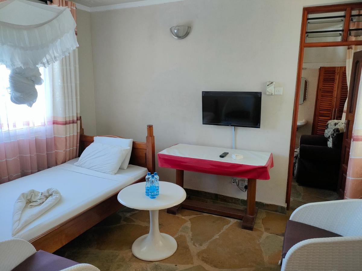 Prime Comfort Hotels & Apartments Мтвапа Екстериор снимка