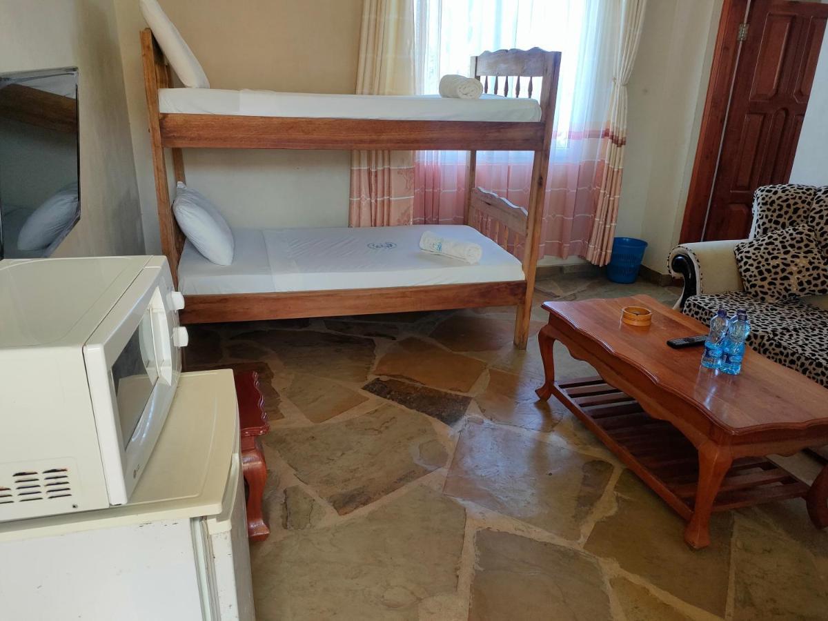 Prime Comfort Hotels & Apartments Мтвапа Екстериор снимка